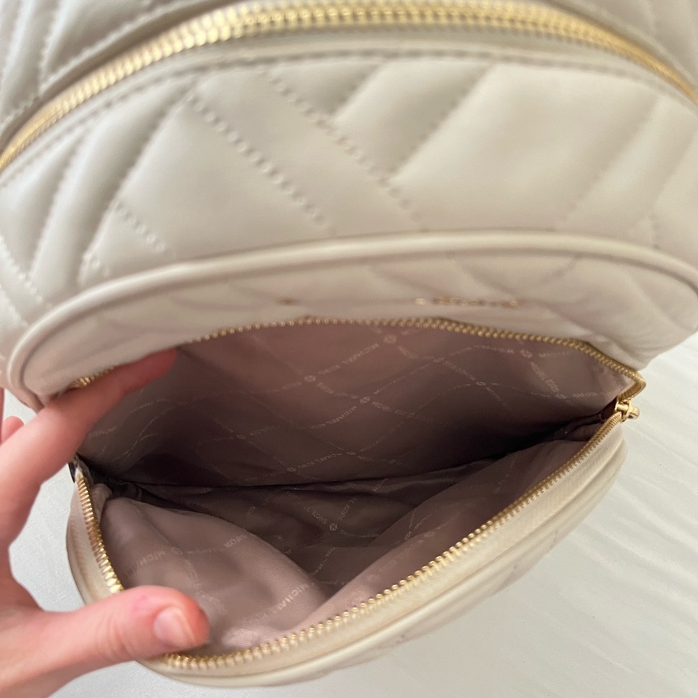Michael Kors Abbey Medium Quilted Backpack White With… Gem
